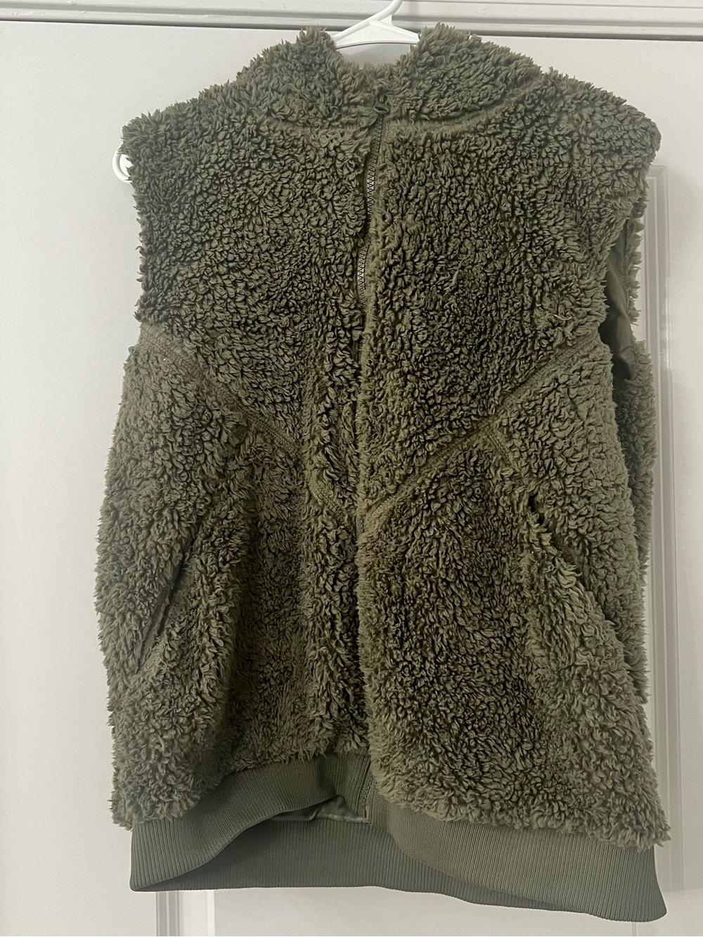 ZYIA Olive Green Women’s Large Teddy Sherpa Hooded Vest with Lining Cozy Warm